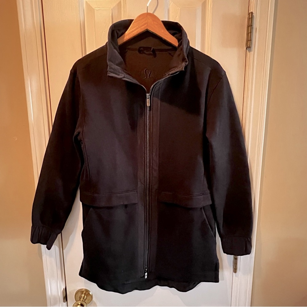 Lululemon Light as Warmth W4AOXS Black PrimaLoft Insulated ZipUp Jacket-Size 6